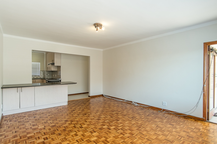 To Let 2 Bedroom Property for Rent in Heathfield Western Cape